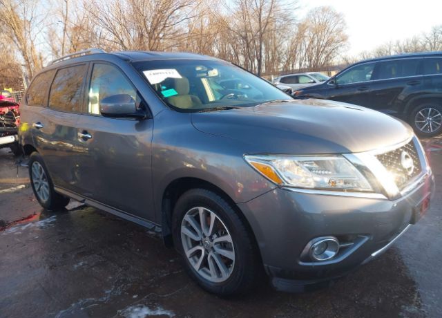 2016 NISSAN Pathfinder