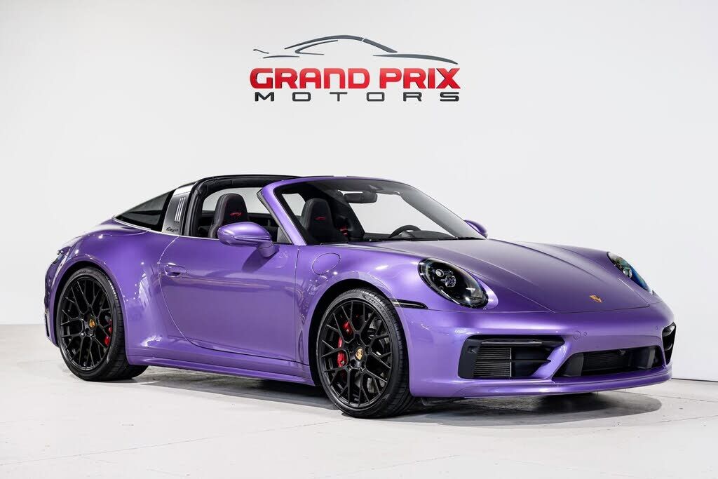2024 PORSCHE 911