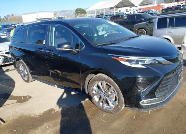 2023 TOYOTA Sienna