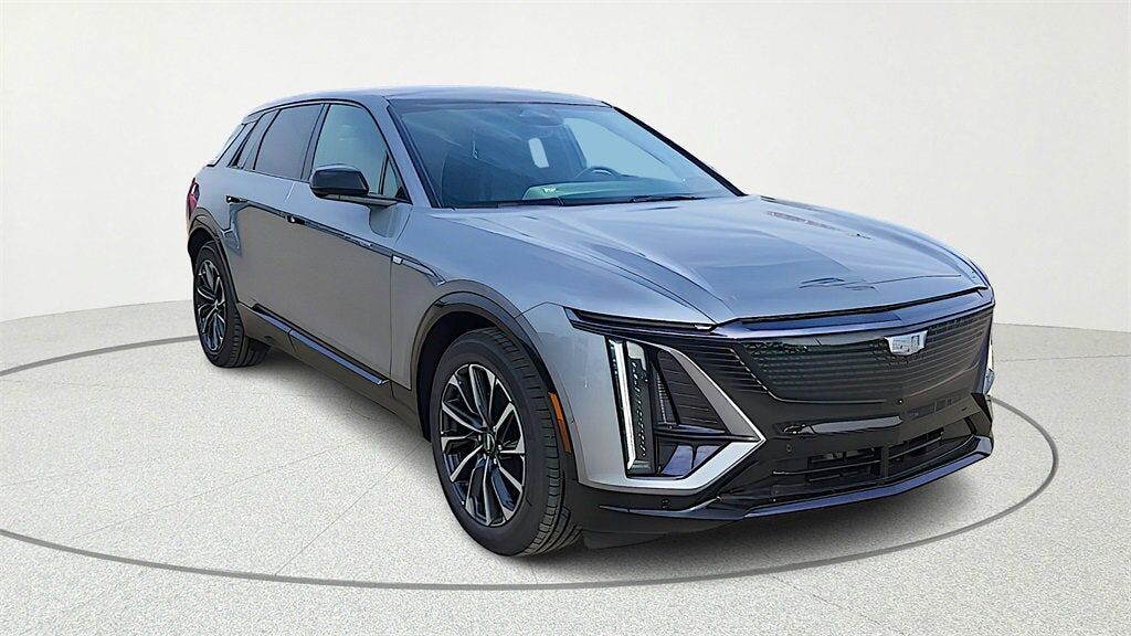 2026 CADILLAC Lyriq