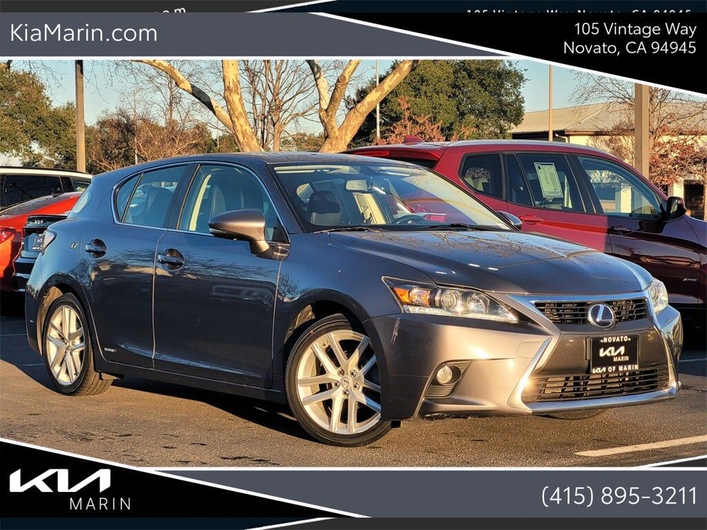 2017 LEXUS CT
