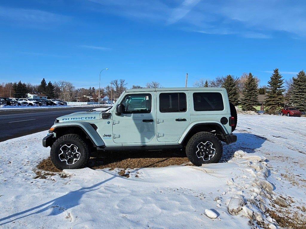 2023 JEEP Wrangler