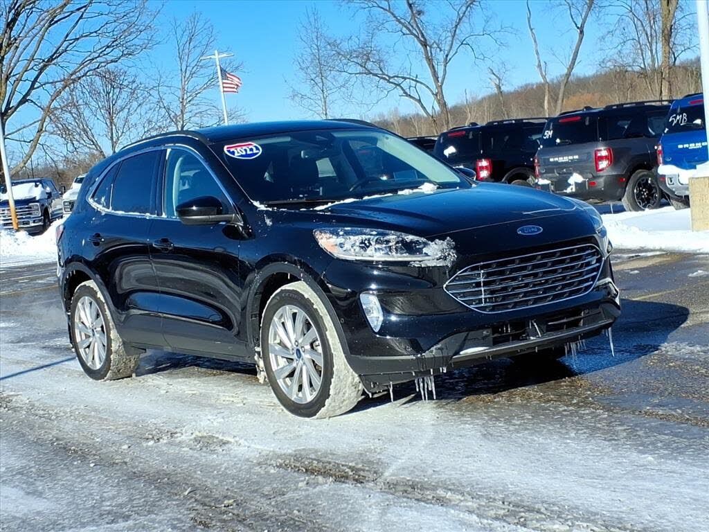 2022 FORD Escape