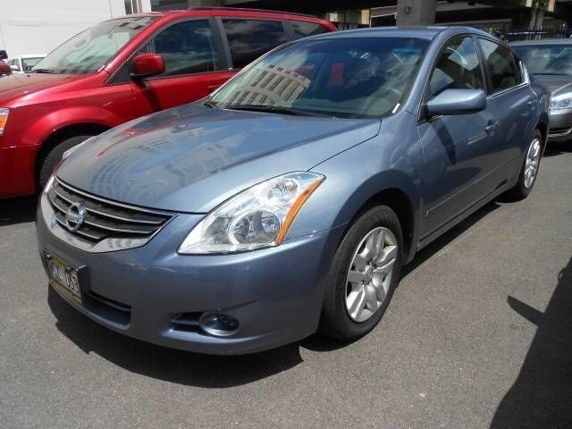 2012 NISSAN Altima