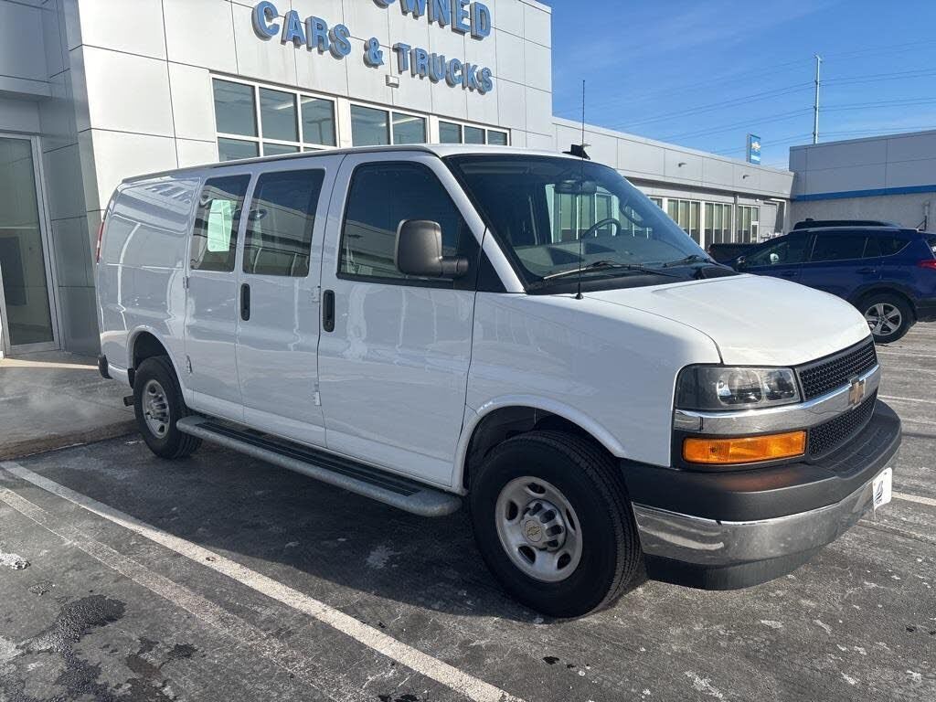 2024 CHEVROLET Express