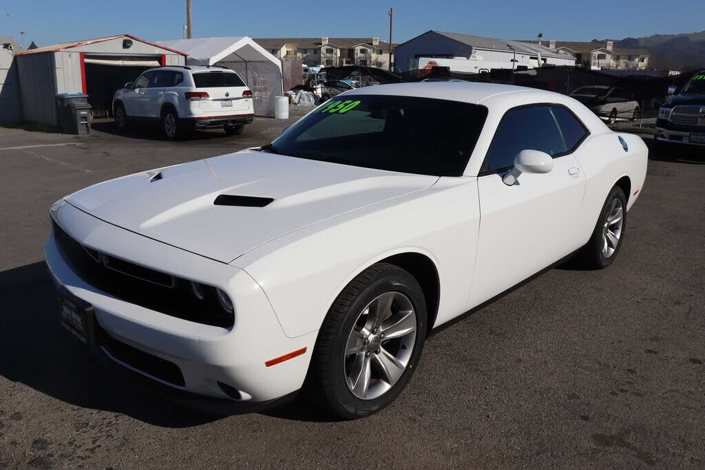 2016 DODGE Challenger
