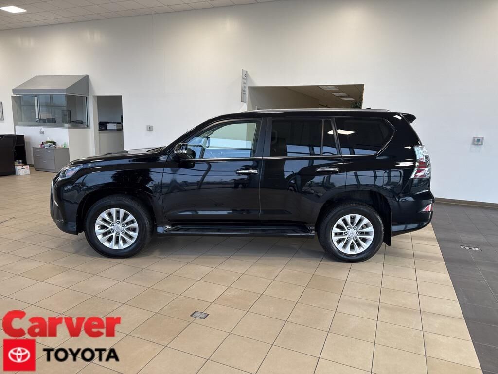 2022 LEXUS GX