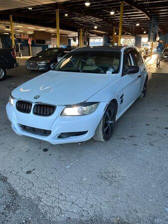 BMW 328i