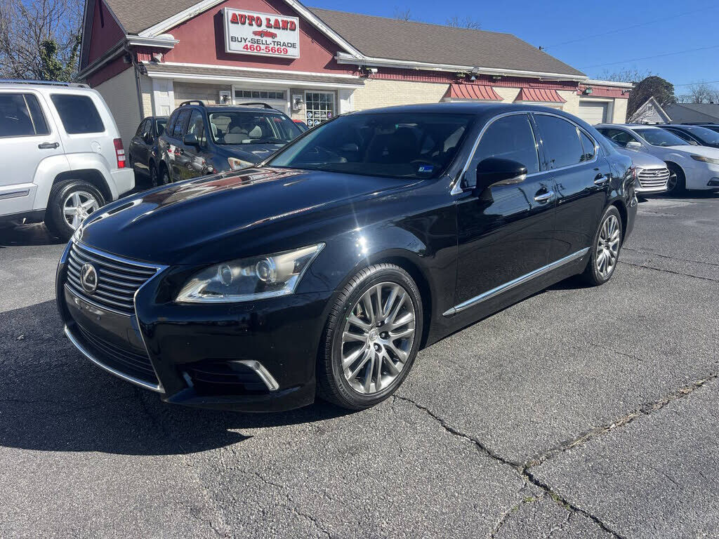 2013 LEXUS LS