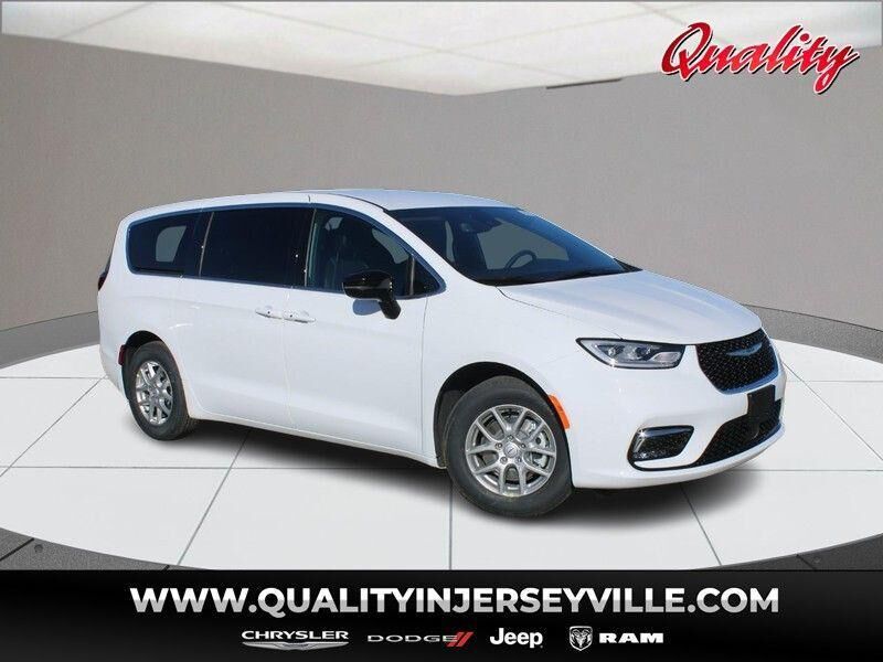 2026 CHRYSLER Pacifica