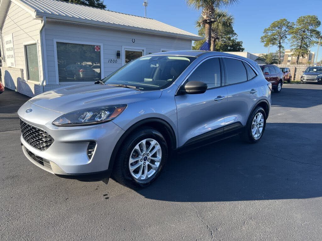 2022 FORD Escape