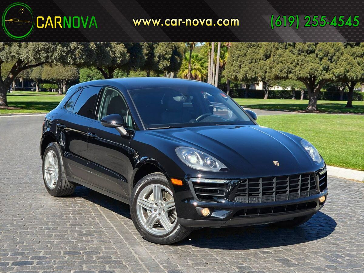 2016 PORSCHE Macan