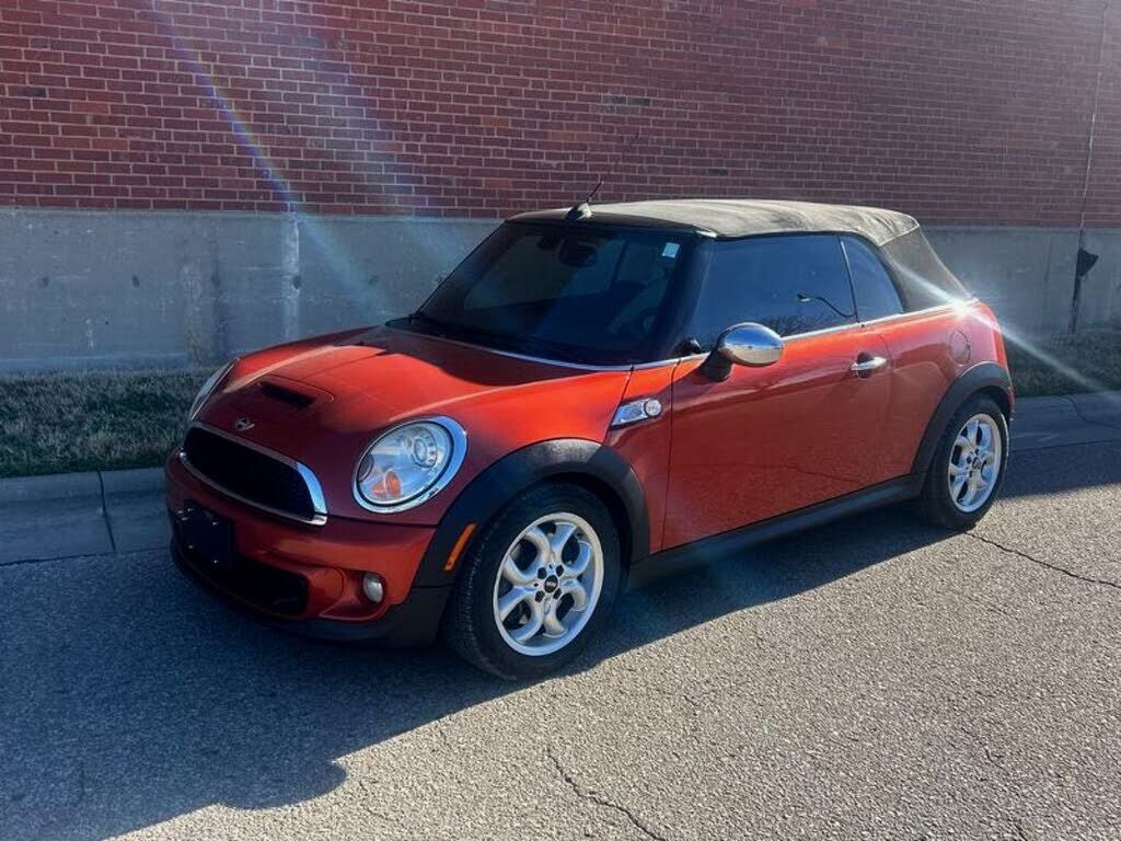 2011 MINI Cooper Convertible