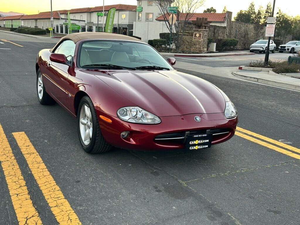 1999 JAGUAR XK8