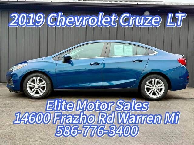 2019 CHEVROLET Cruze