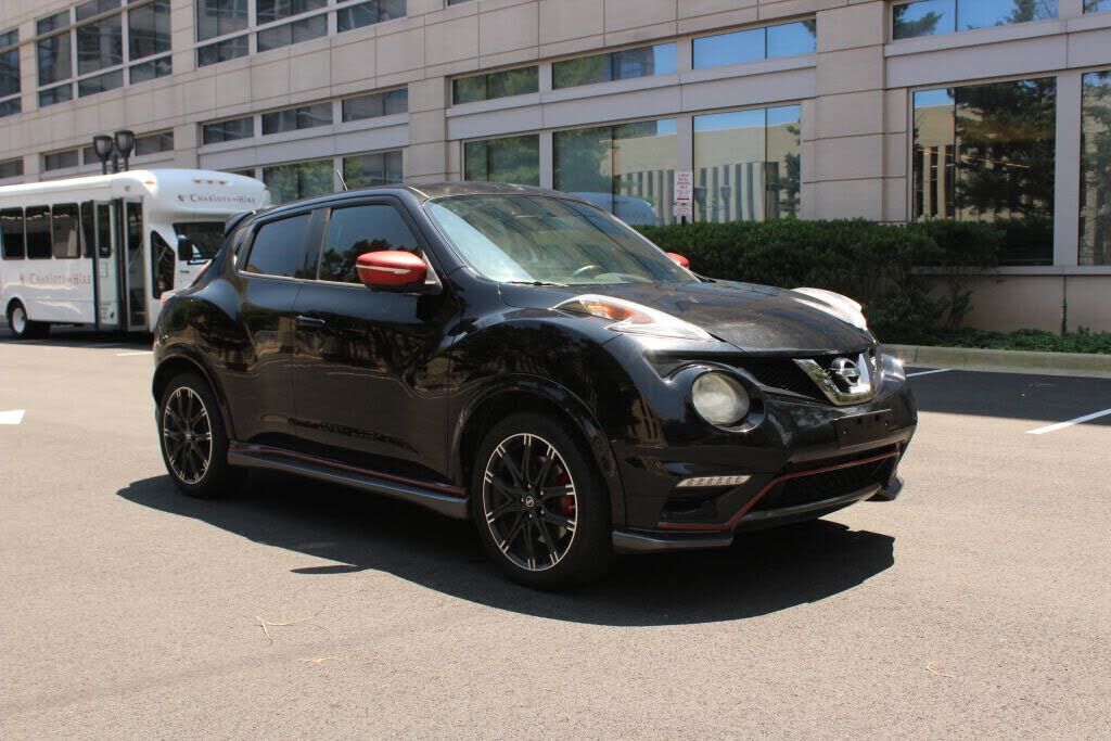 2015 NISSAN Juke