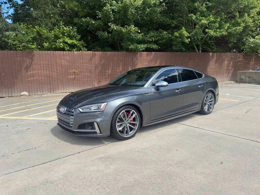 2018 AUDI S5