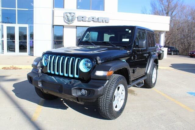 2022 JEEP Wrangler