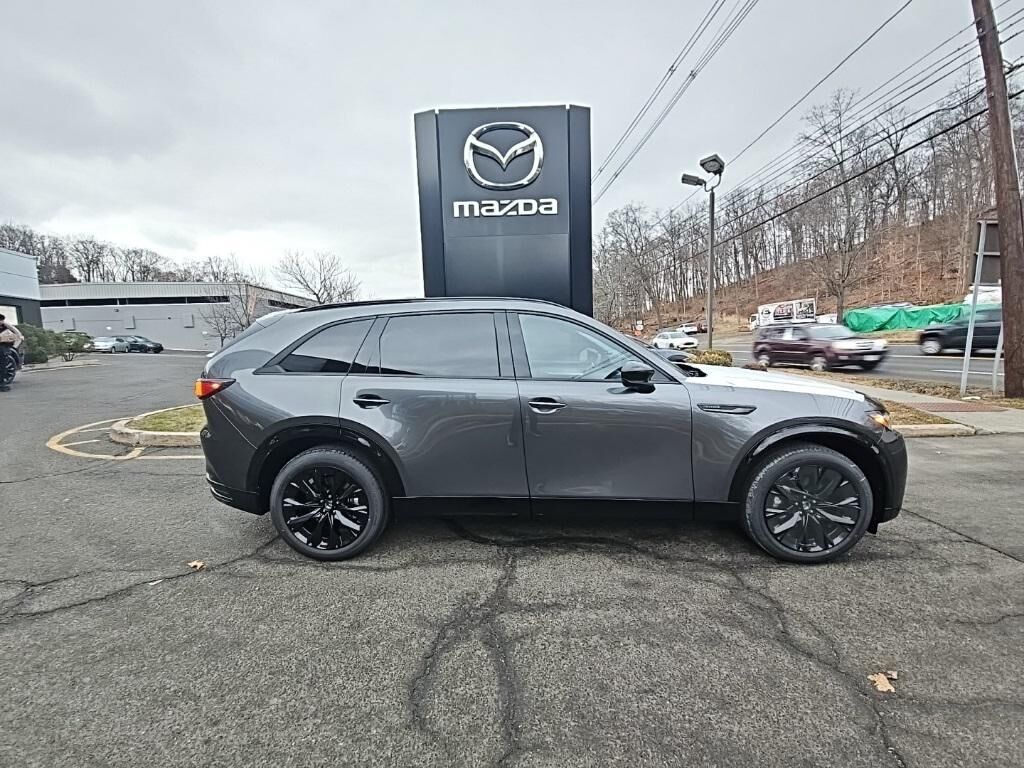 2026 MAZDA CX-90