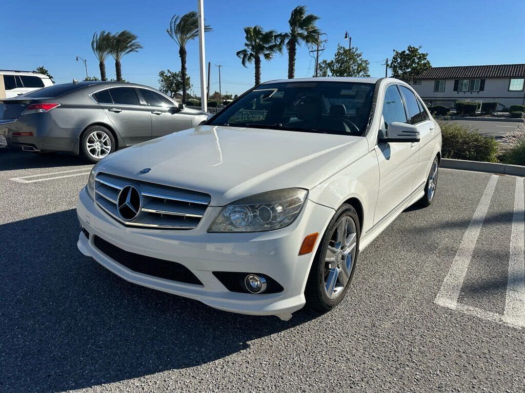 2010 MERCEDES-BENZ C-Class