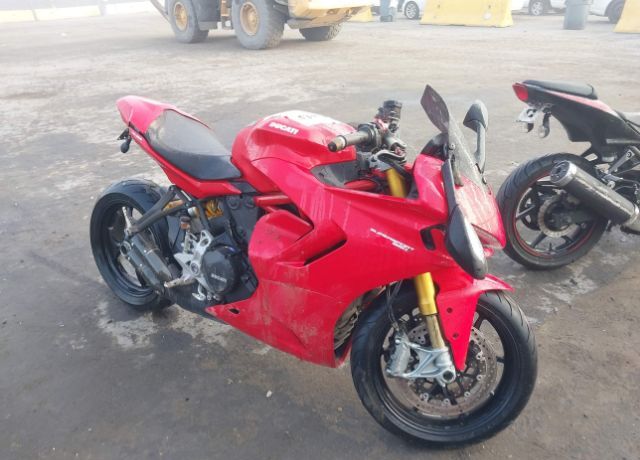 2023 DUCATI Supersport