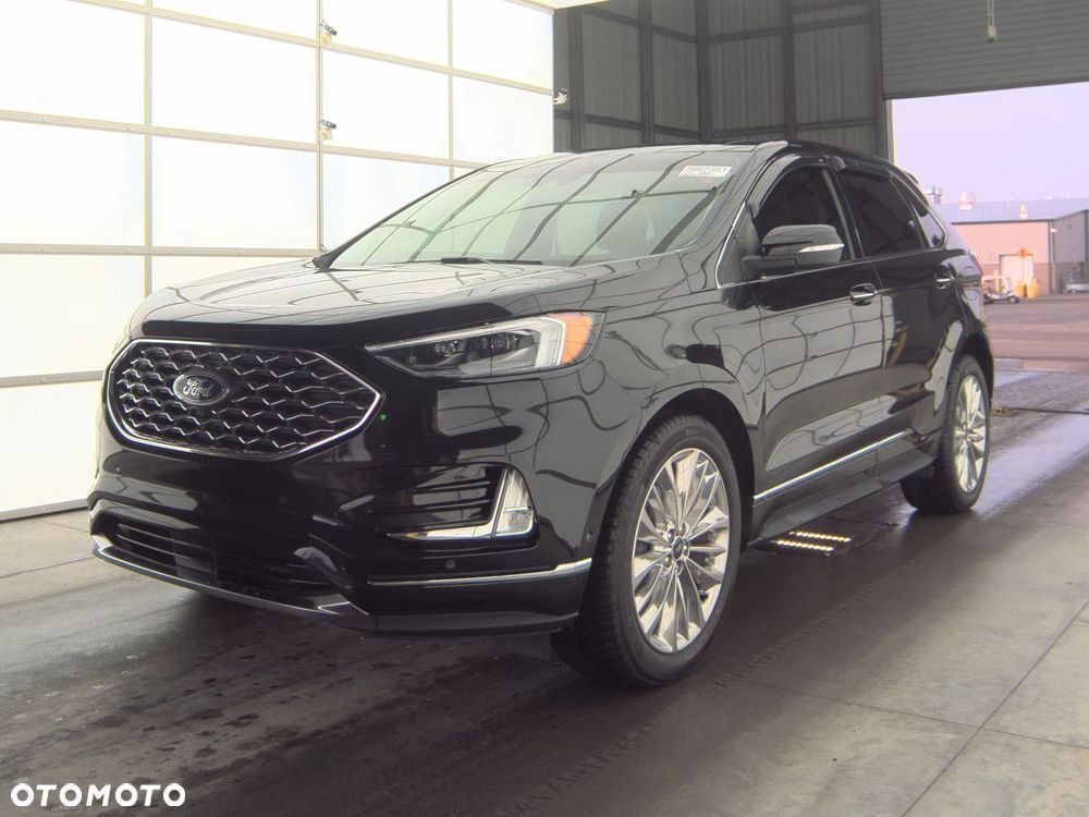 2022 FORD Edge