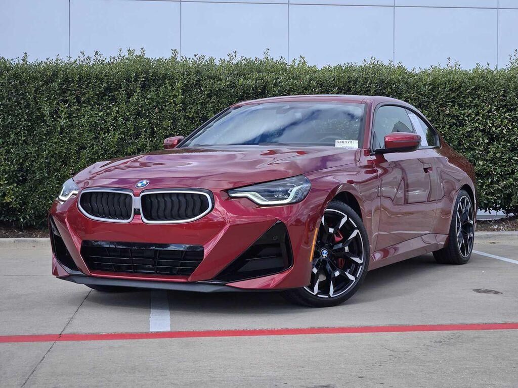 2025 BMW 230i