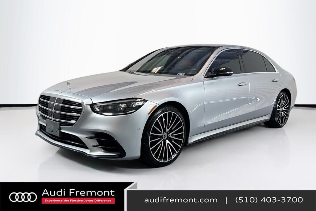 2022 MERCEDES-BENZ S-Class