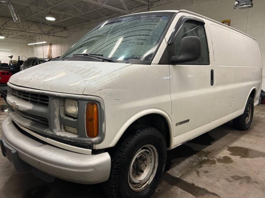 2000 CHEVROLET Express