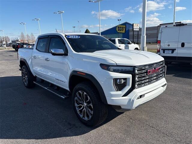 2023 GMC Canyon