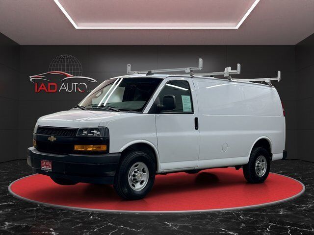 2022 CHEVROLET Express