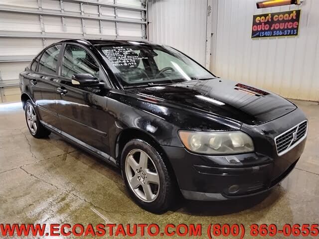 2005 VOLVO S40
