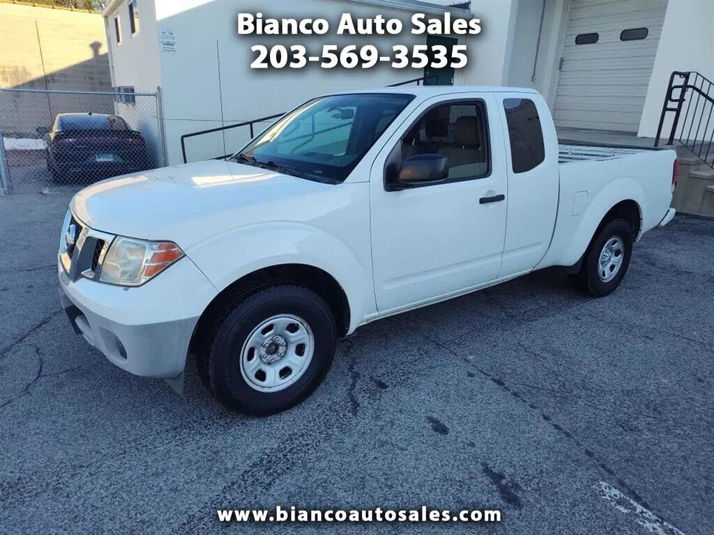 2017 NISSAN Frontier