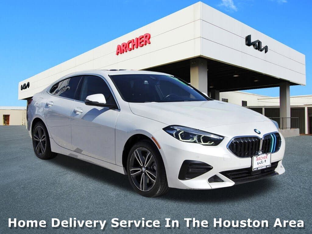 2022 BMW 228i