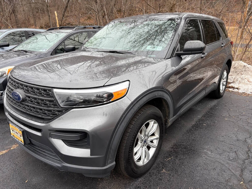2021 FORD Explorer