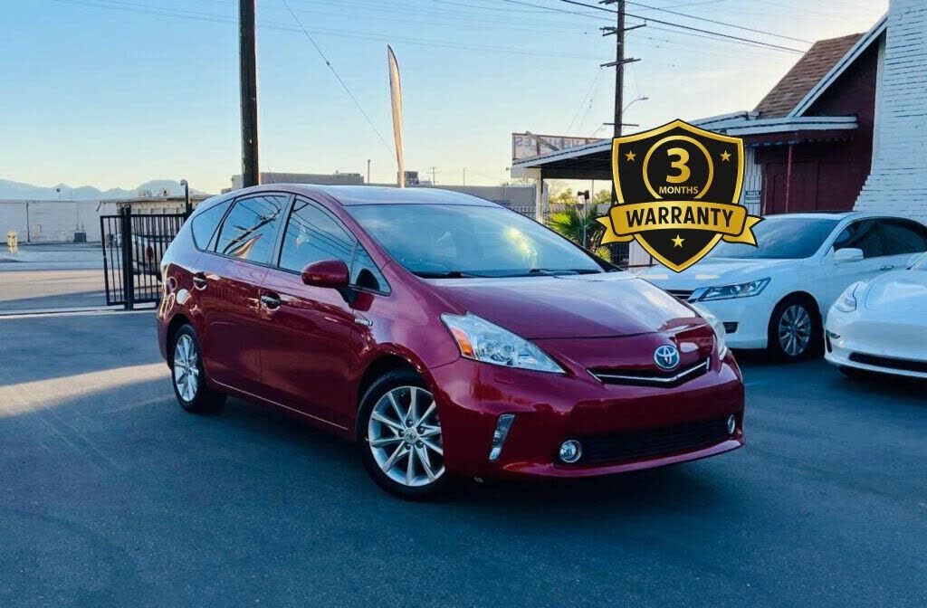 Toyota Prius V
