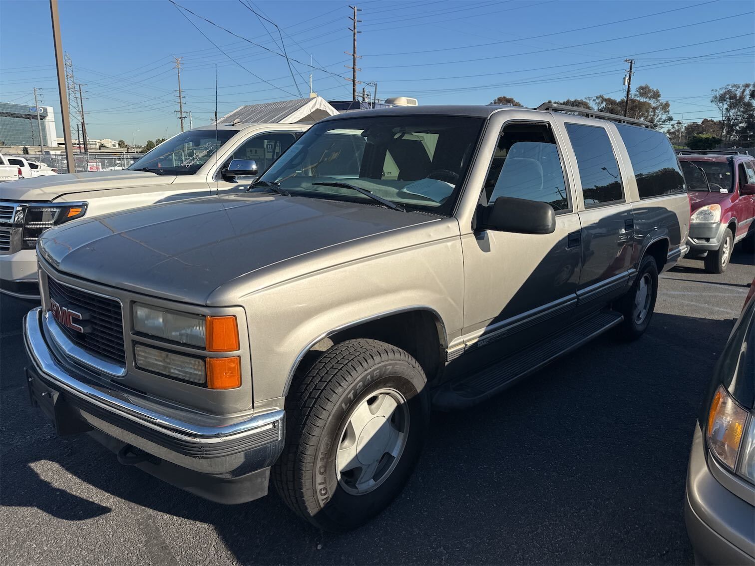 GMC Suburban