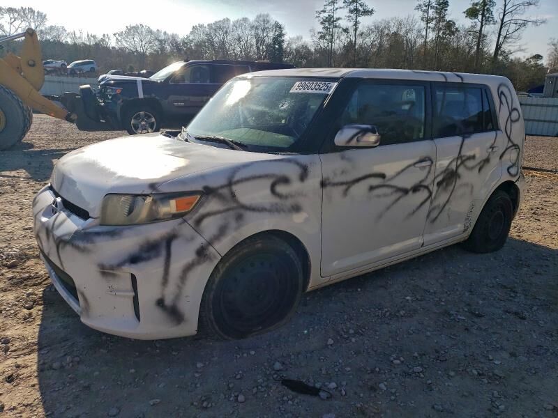 2011 TOYOTA SCION