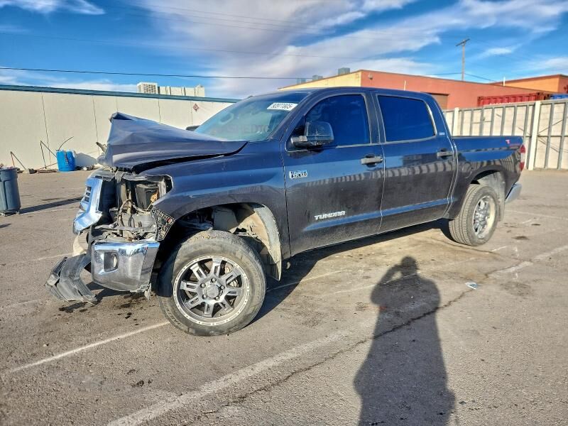 2017 TOYOTA Tundra