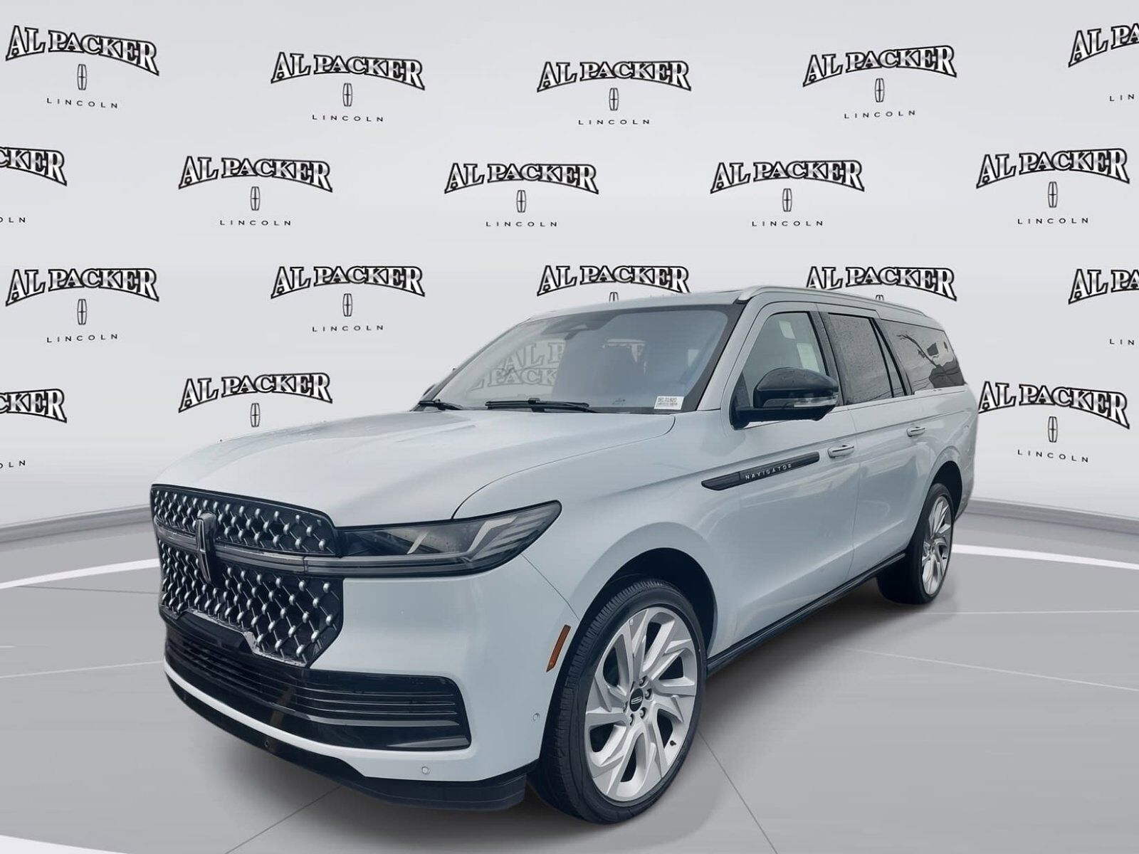 2025 LINCOLN Navigator L