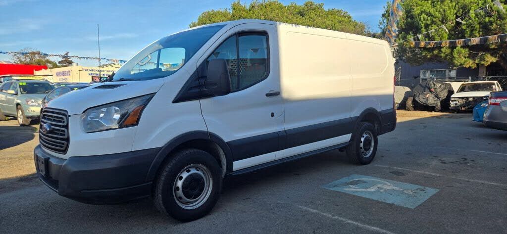 2017 FORD Transit