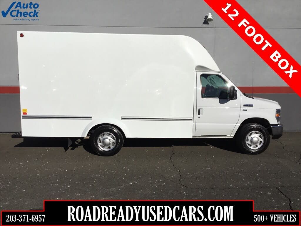 2016 FORD E-350