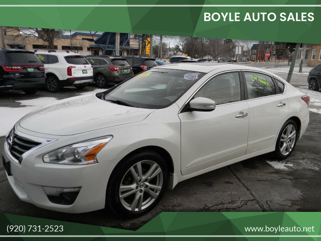 2013 NISSAN Altima