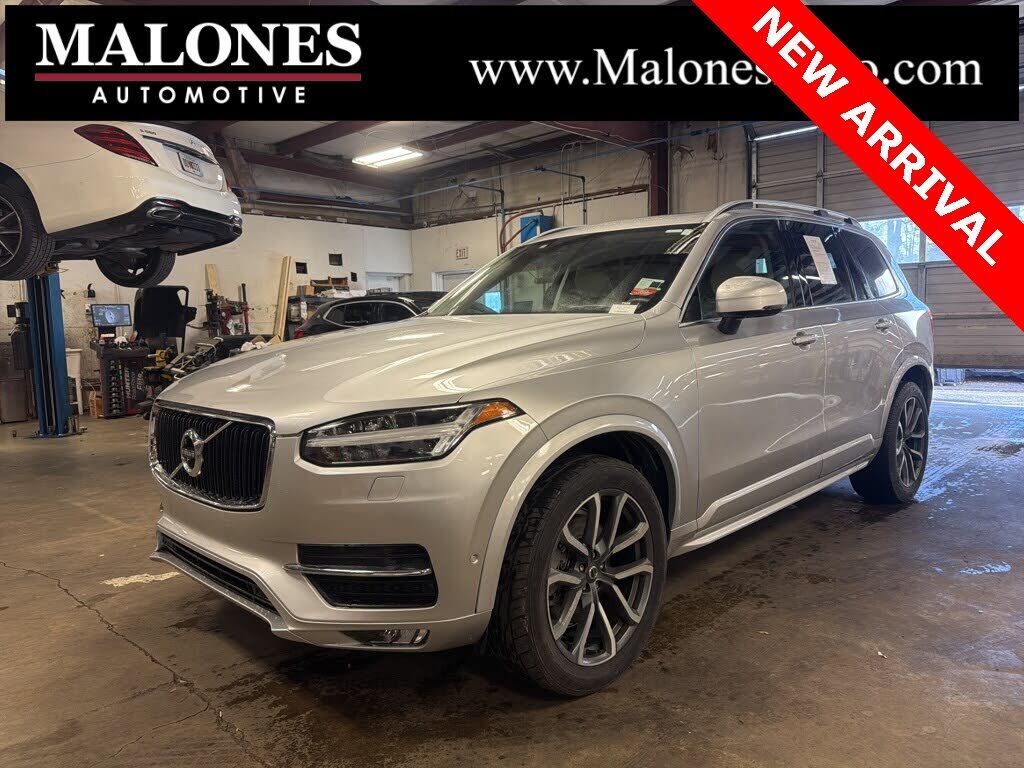 2019 VOLVO XC90