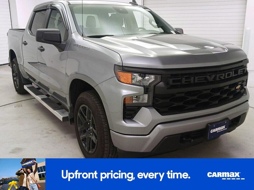 2024 CHEVROLET Silverado