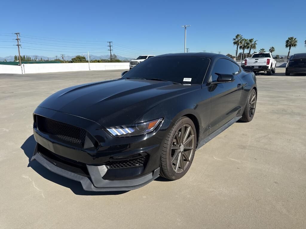 2016 FORD Mustang