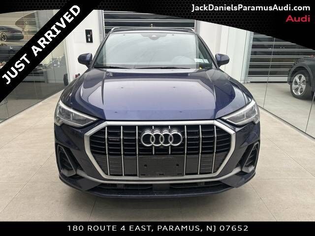 2023 Audi Q3