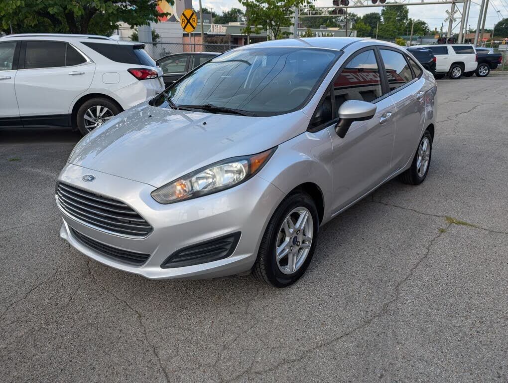 2018 FORD Fiesta