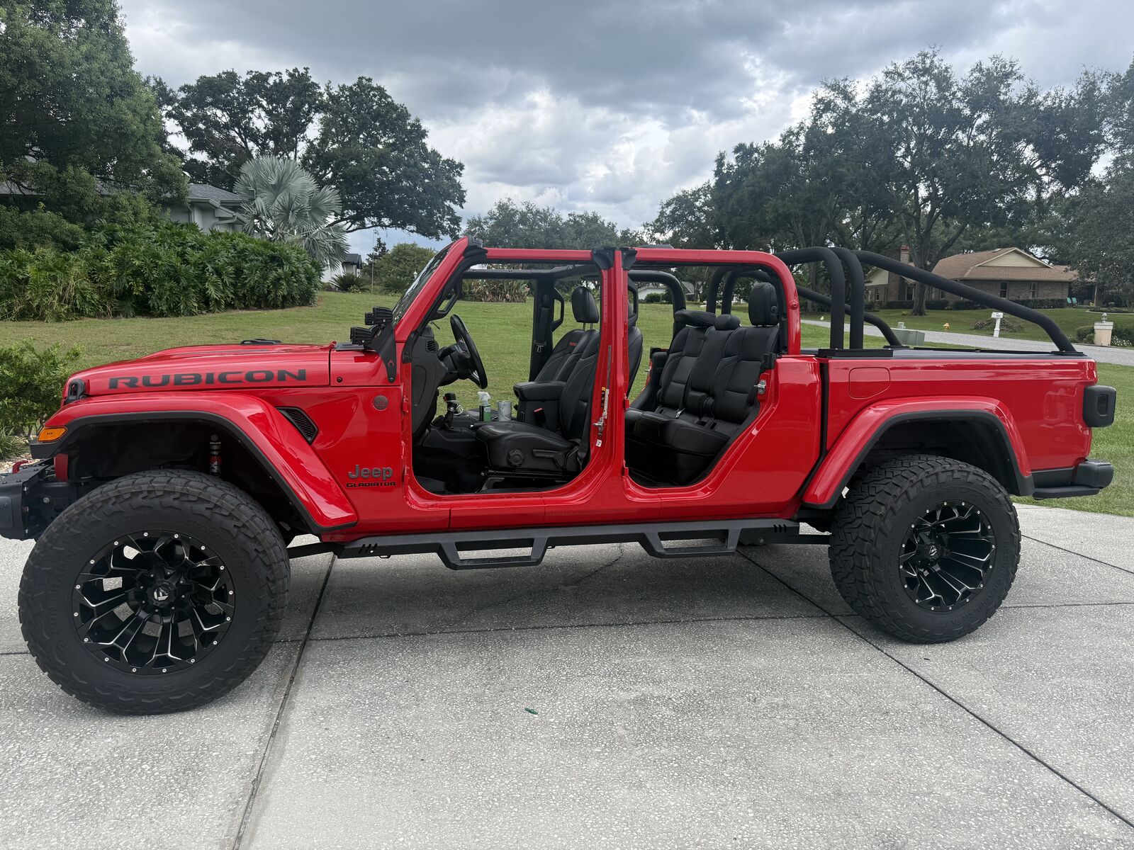 2022 JEEP Gladiator