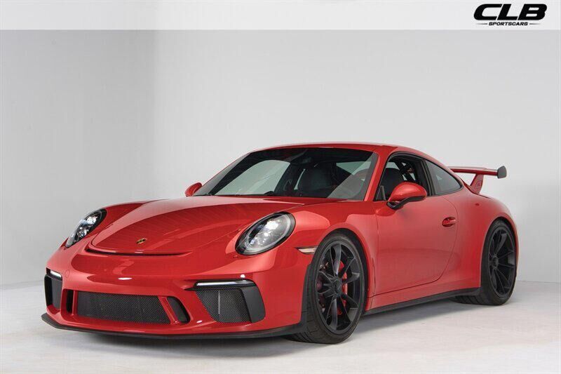 2018 PORSCHE 911
